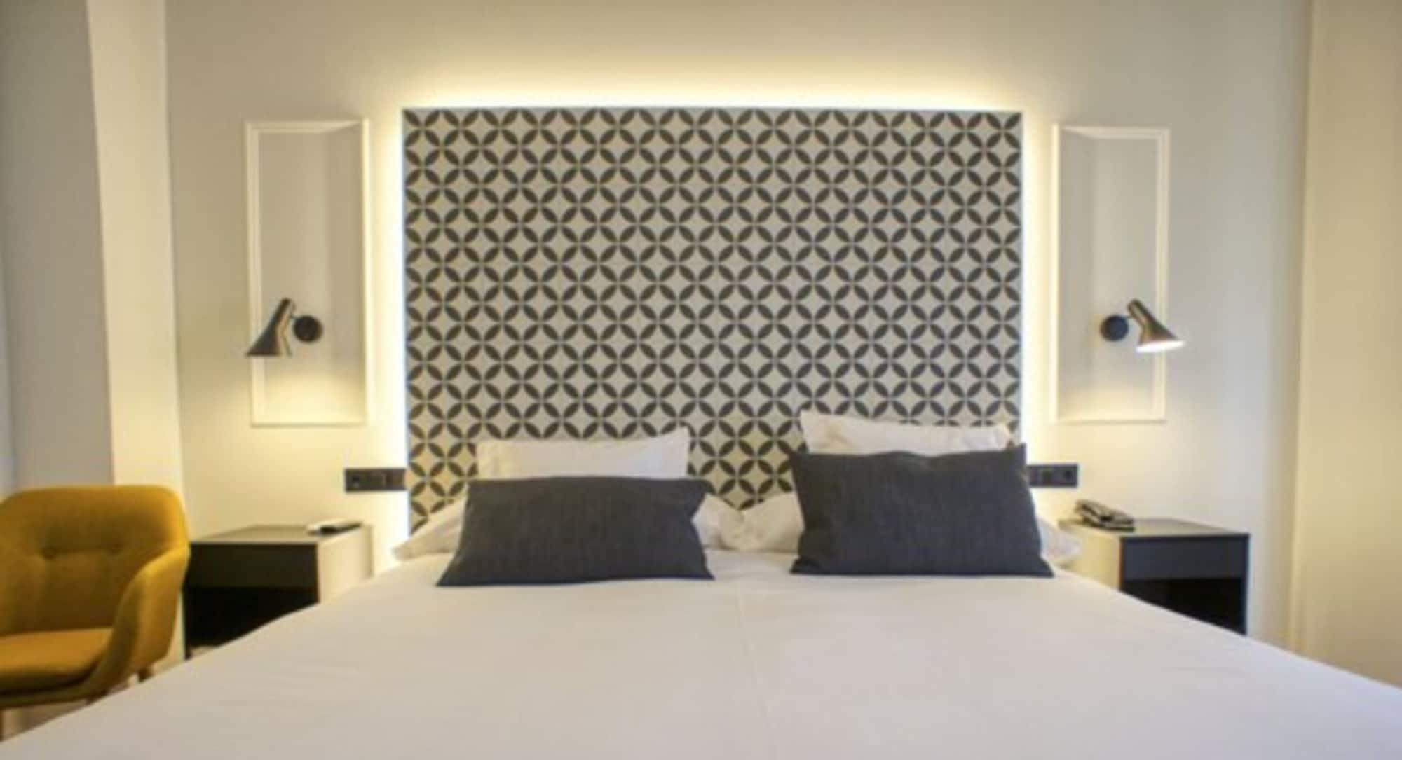 Hotel Montermoso Aranda de Duero Exterior photo